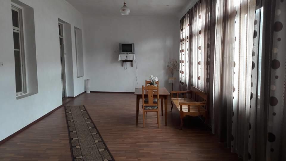 N&N Guest House Mestia Kültér fotó