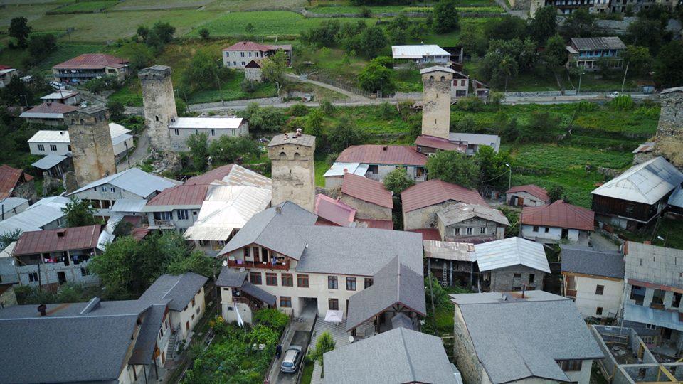 N&N Guest House Mestia Kültér fotó
